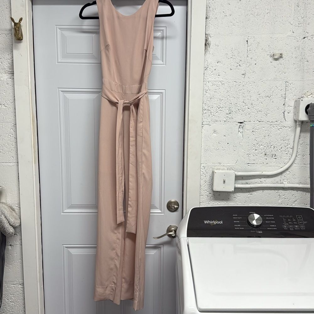 Elegant Women's Jumpsuit in Blush Pink LIKE NEW - Size XS Pants Belted - Pockets